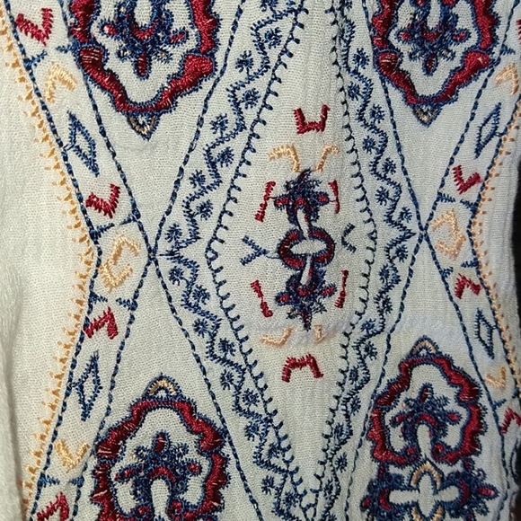 American Rag Embroidered Tank Top - Picture 6 of 6